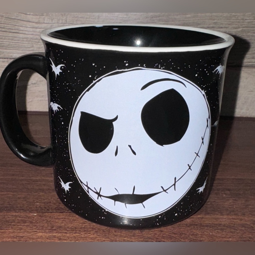 Cute 🥰 Disney' The Nightmare Before Christmas Jack Skellington Camper Style Mug